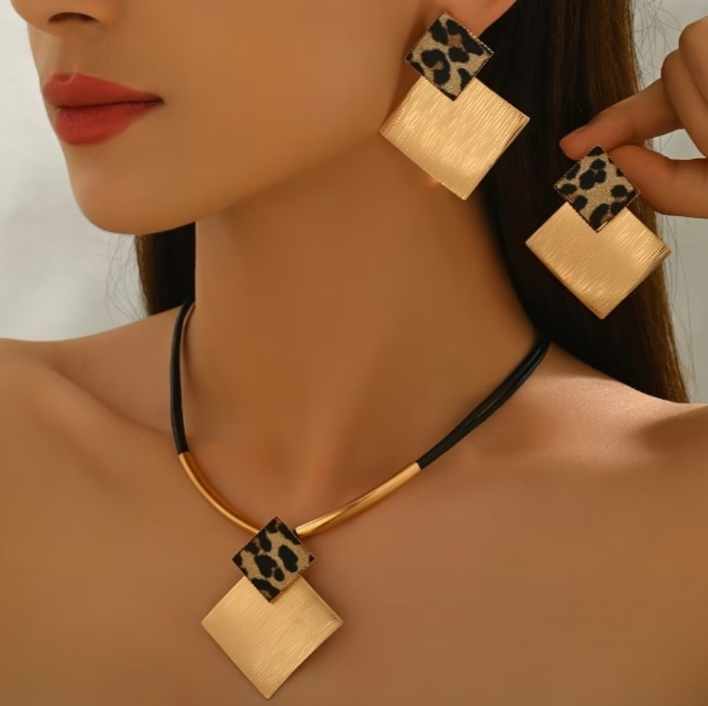 Leopard print rhombus Square earring necklace set